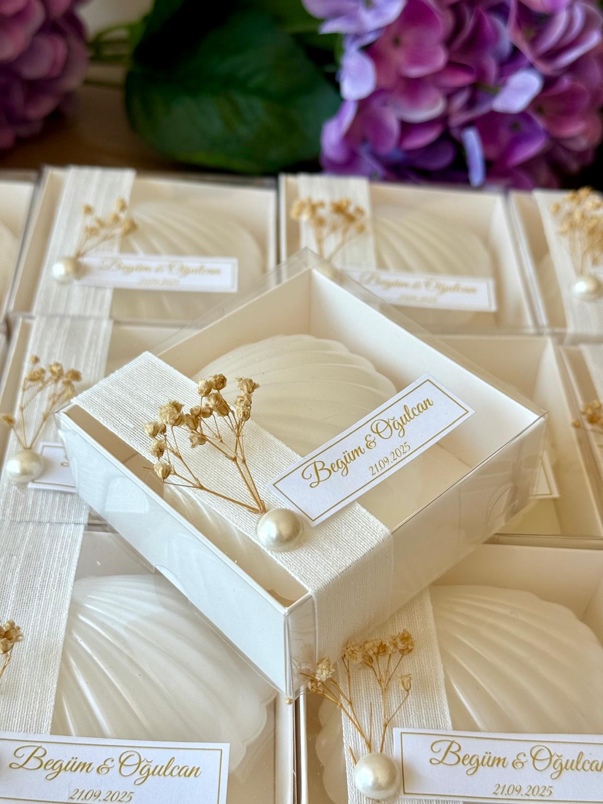 Set of 10 Boxed Oyster Pearl Candles – Wedding, Engagement, Henna Night & Party Favors