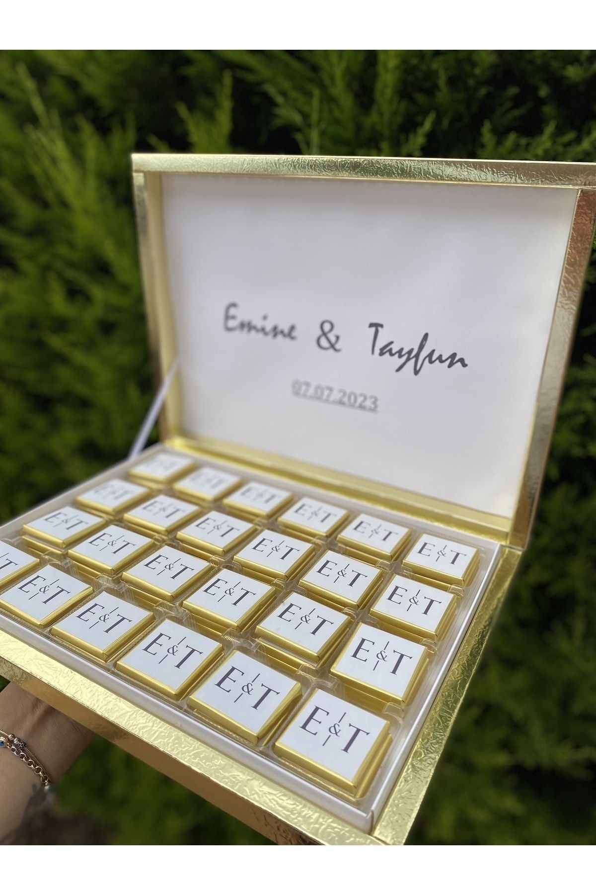 İsme Özel Gold Kutulu (Nişan, Söz, Kız İsteme, Nikah Çikolatası) 72 Adet