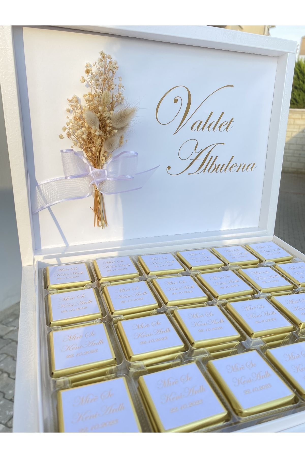 İsme Özel Gold Temalı Nikah-Söz-Nişan-Kız İsteme-Bebek Çikolatası 72 Adet