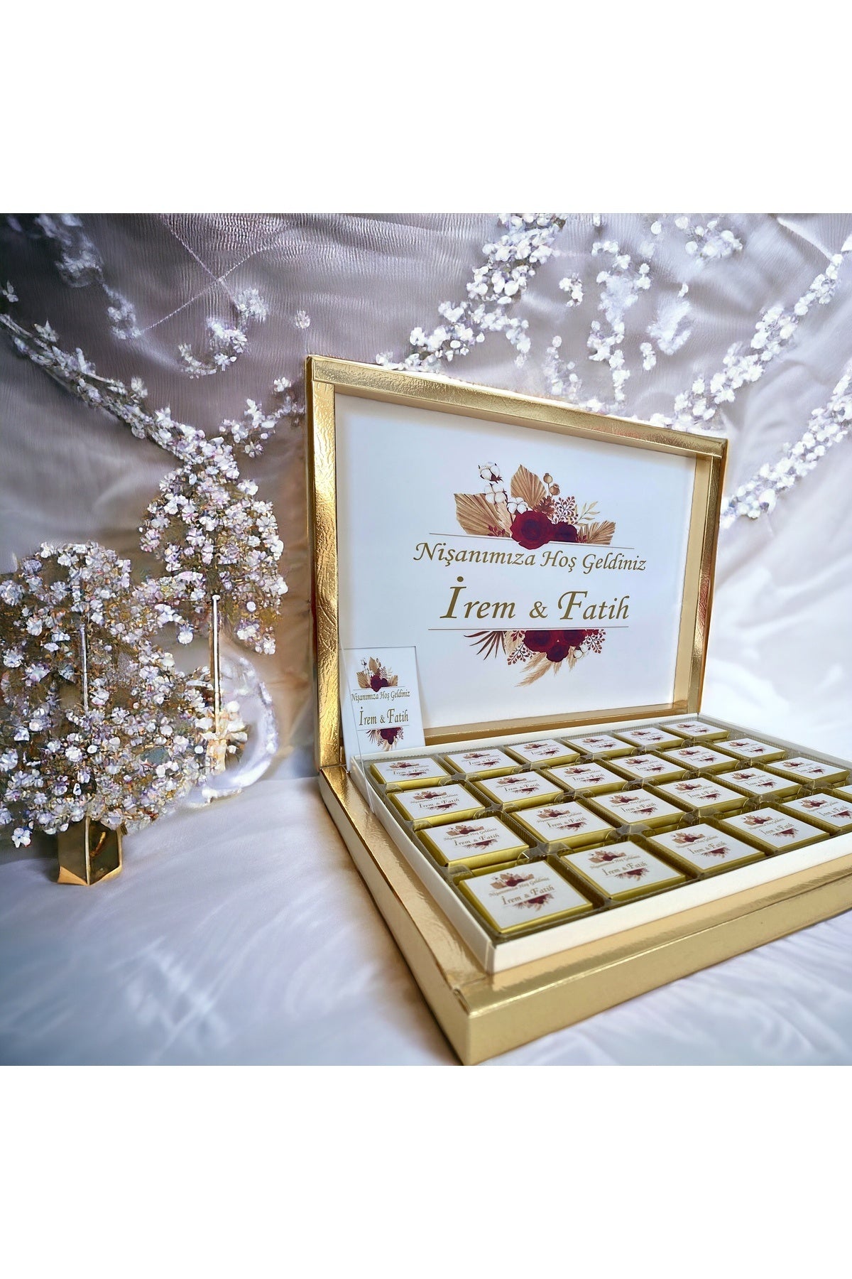 Kırmızı Çiçekli Gold Kutulu Nikah- Söz - Kız İsteme Çikolatası 72 Adet