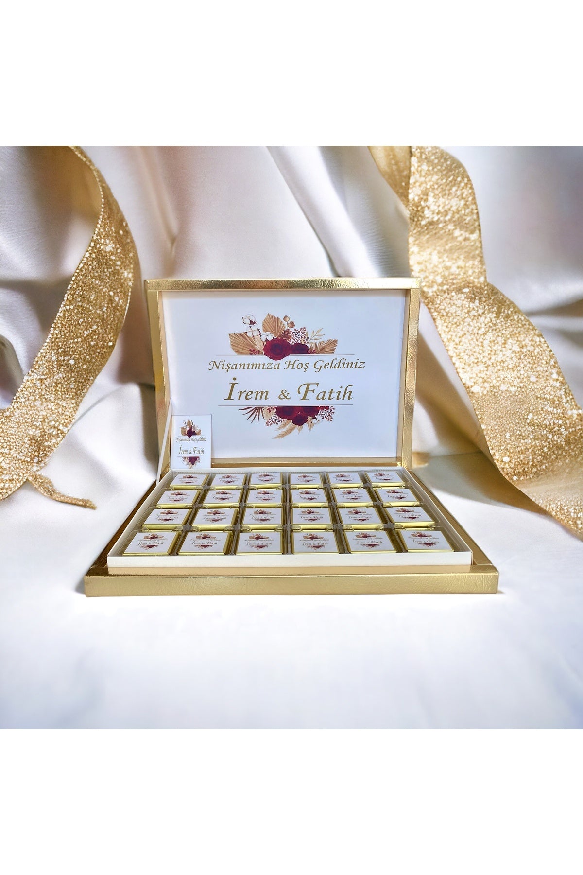 Kırmızı Çiçekli Gold Kutulu Nikah- Söz - Kız İsteme Çikolatası 72 Adet