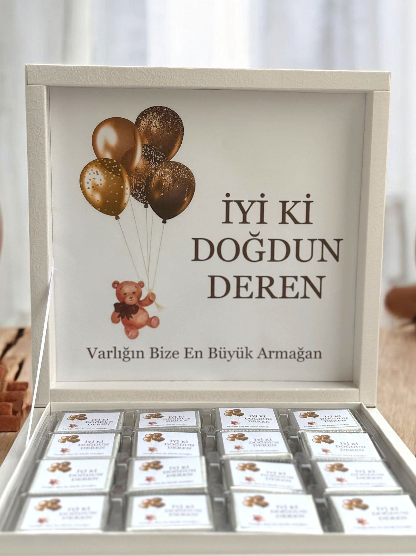 İsme Özel Balonlu 48 Adet Çikolata ( Doğum, Doğum Günü, Mevlit)